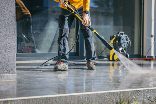 Best Roof Pressure Washing  in Mitchell, IN